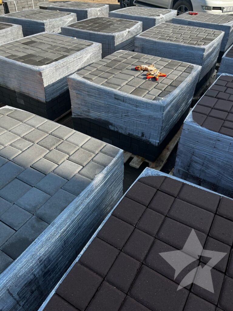 trotuarnaya plitka v upakovkax